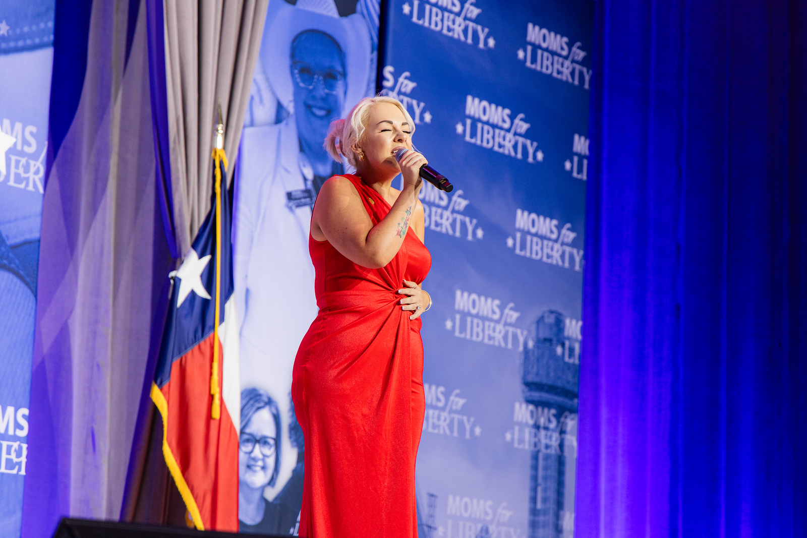 Hilary Jackson Sings How Great Thou Art
